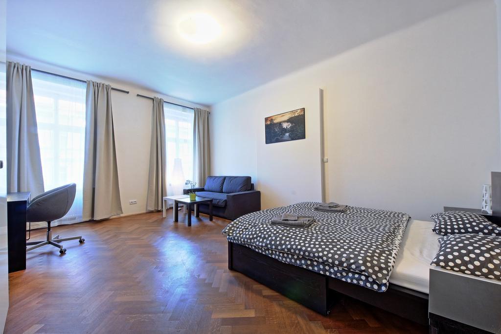 Belehradska Apartment Praga Habitación foto